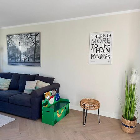 Huebsches Ferienhaus In Ouddorp - Fusslaeufig Zum Strand Und Zentrum Eksteriør bilde