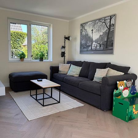 Huebsches Ferienhaus In Ouddorp - Fusslaeufig Zum Strand Und Zentrum Eksteriør bilde